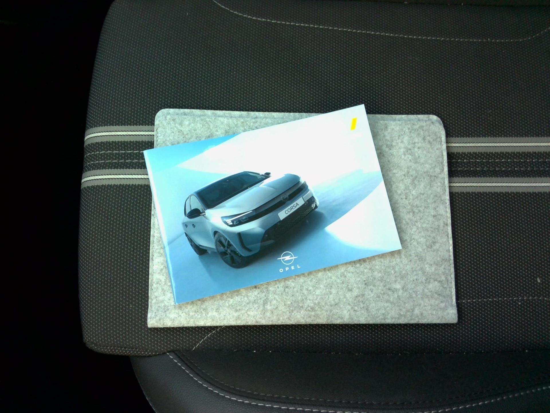 Opel Corsa 1.2 Turbo 130 ch BVA8 GS 2024