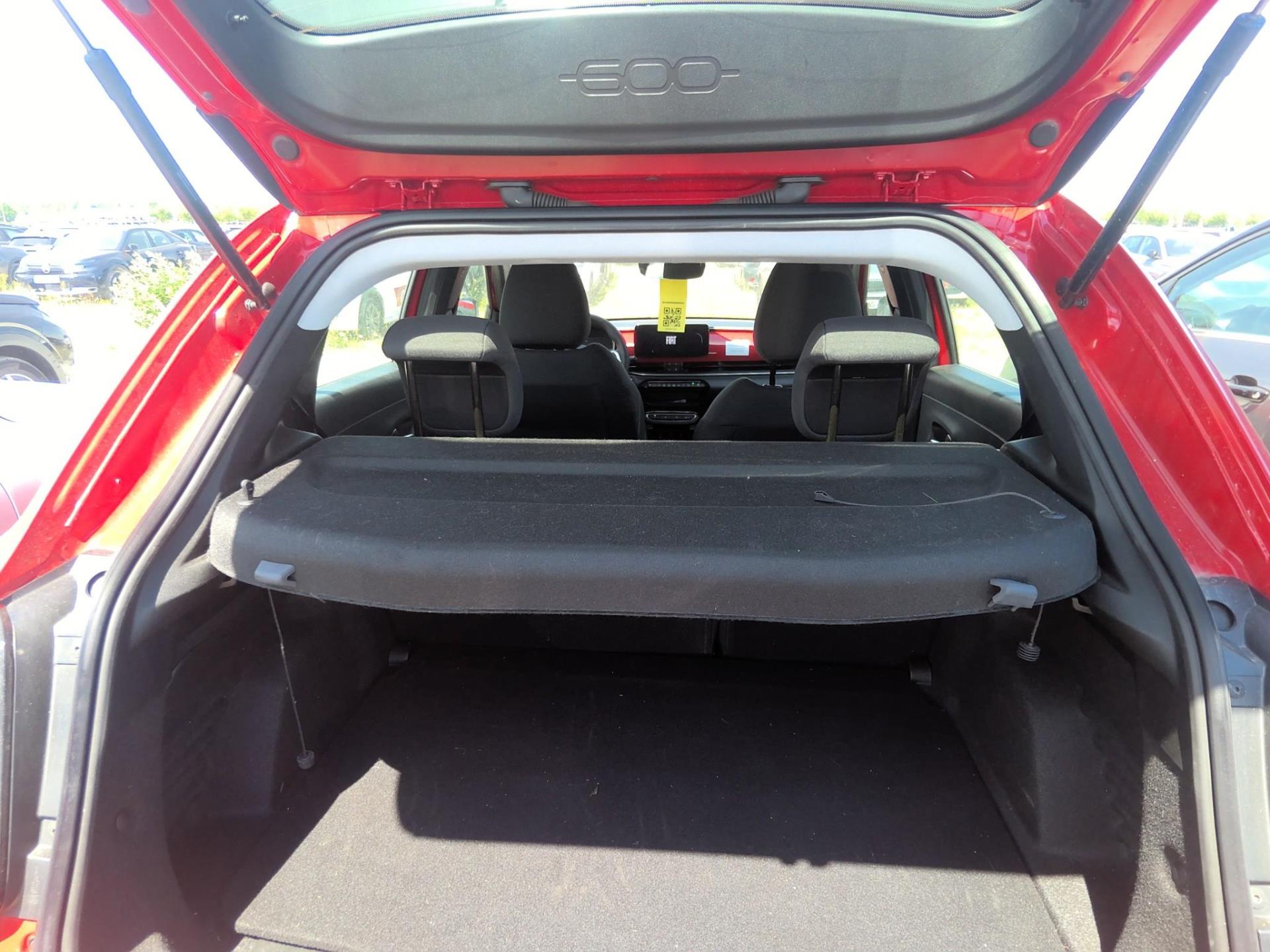 FIAT 600 T-Gen 3 1.2 Hybrid 145ch eDCT6 Pop 2025