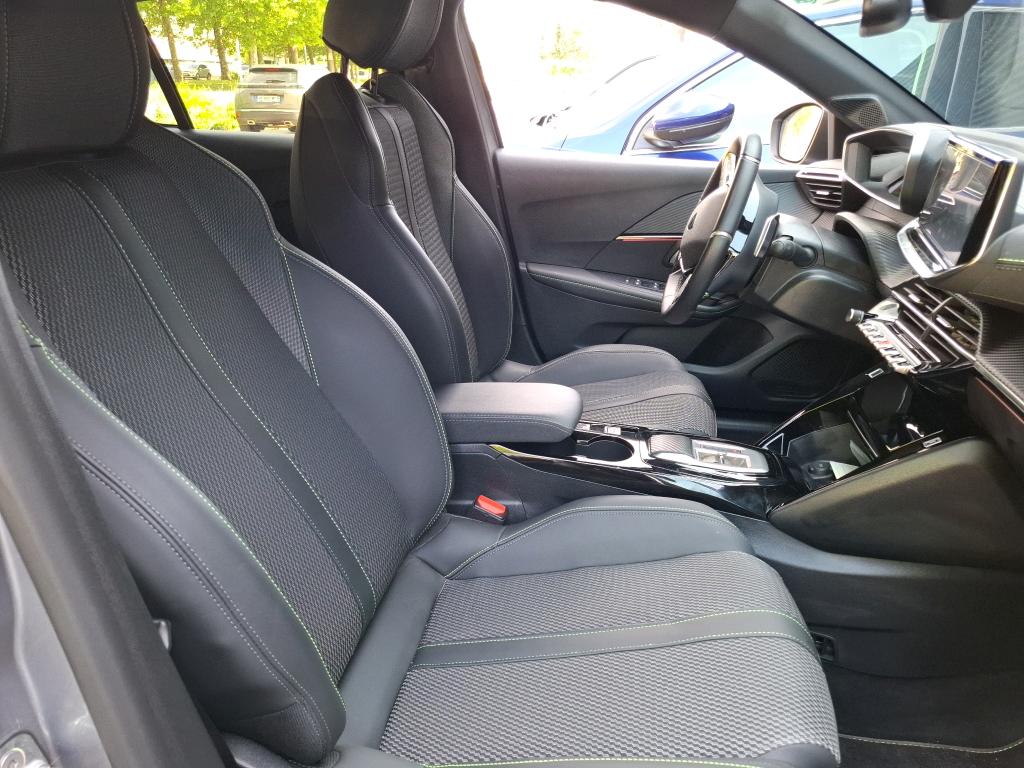 Peugeot 208 Hybrid 110 e-DCS6 GT 2025