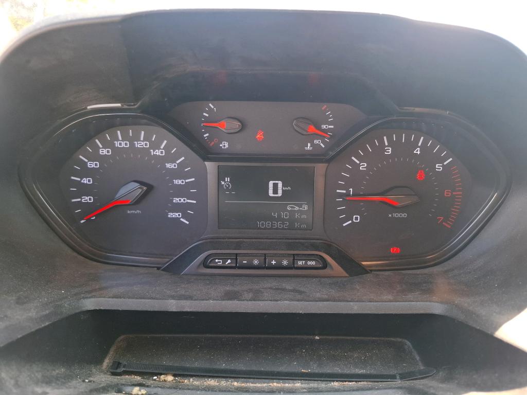 Peugeot PARTNER FOURGON STANDARD 650 KG BLUEHDI 100 S&S BVM5 PREMIUM 2021