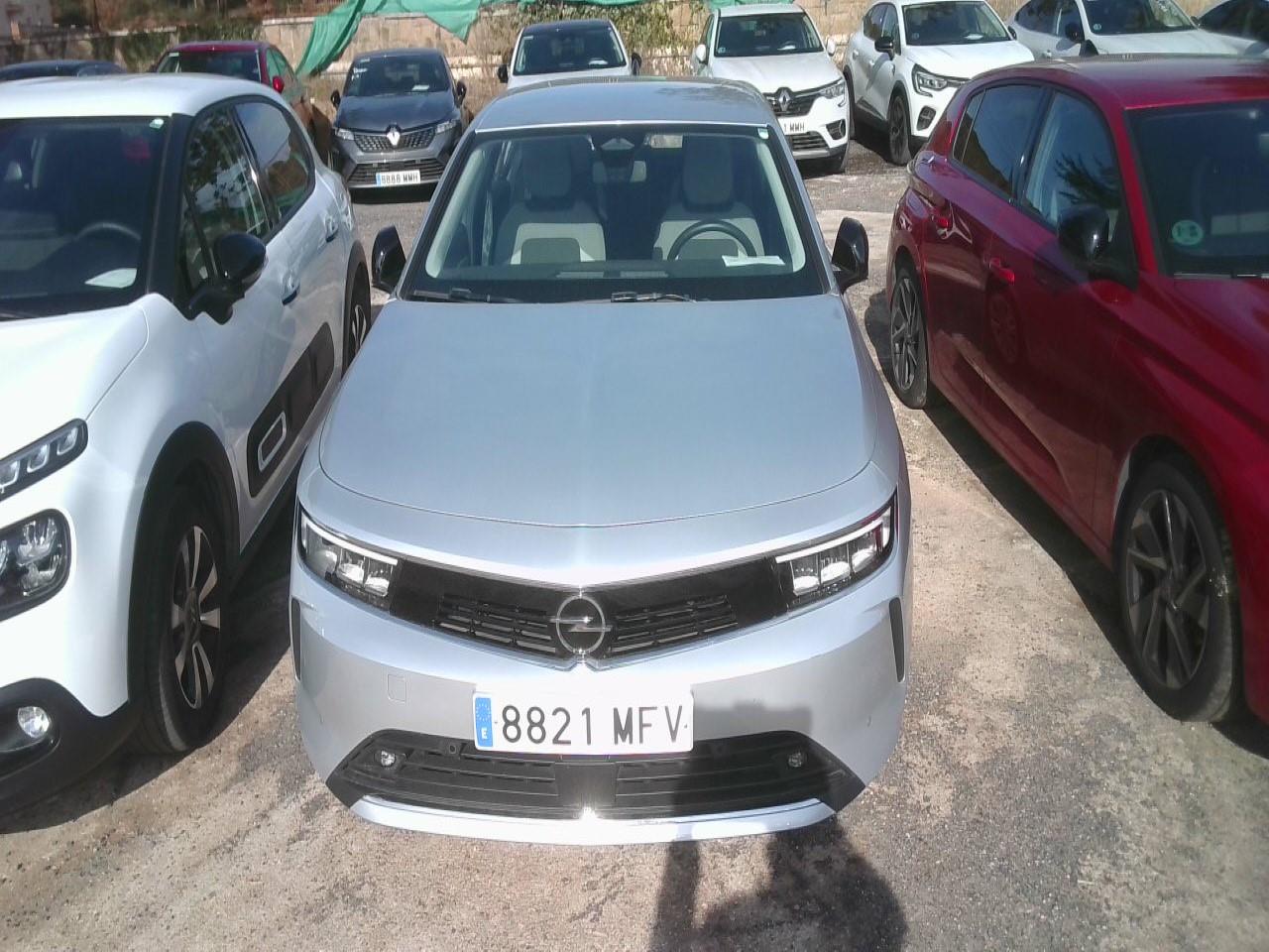 Opel Astra Nuevo Astra 5P Edition 1.2T XHT MT6 S/S 130 HP (96kW)