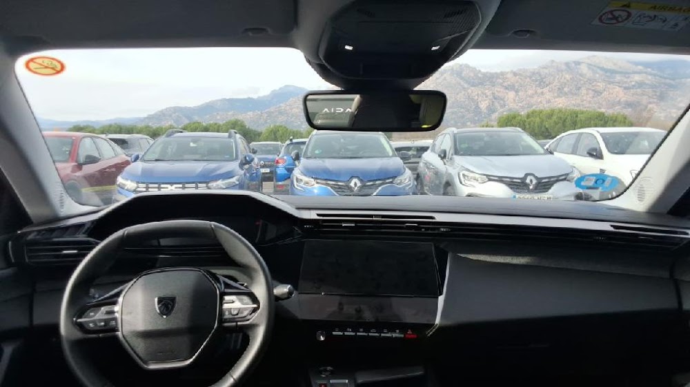 Foto Peugeot 408 10