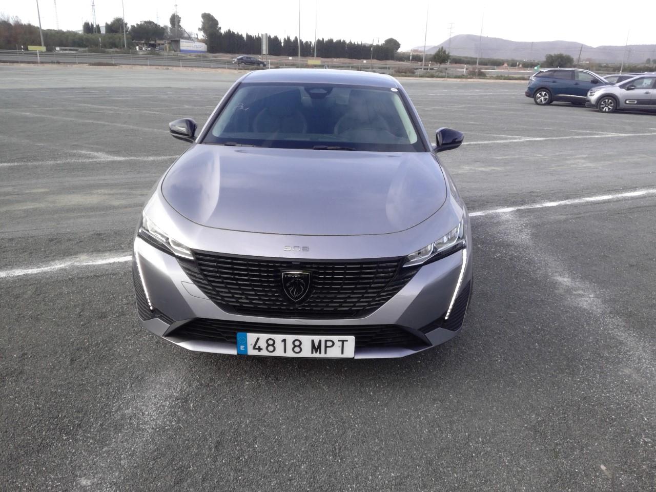Peugeot 308 308 5p Allure Gasolina 130 S&S 6 Vel. MAN