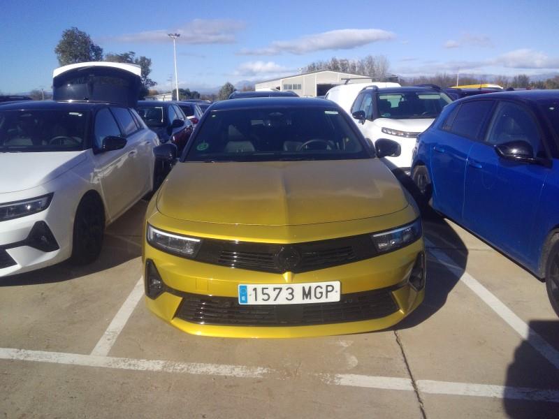 Opel Astra Nuevo Astra 5P GS 1.2T XHT MT6 S/S 130 HP (96kW)