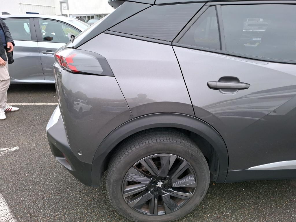 Peugeot 2008 BlueHDi 130 S&S EAT8 GT Pack 2022