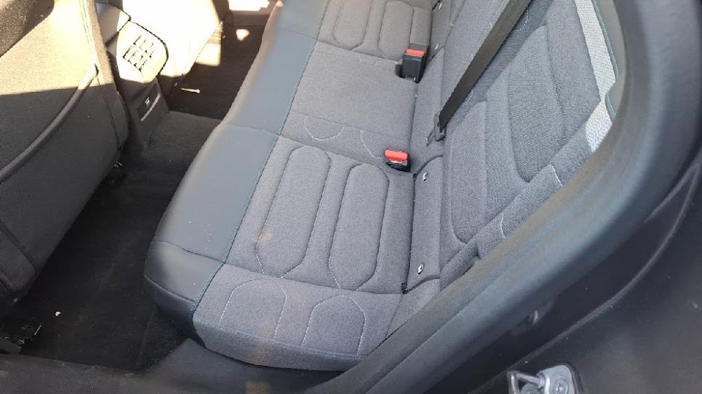 Foto Citroën C4 X 11