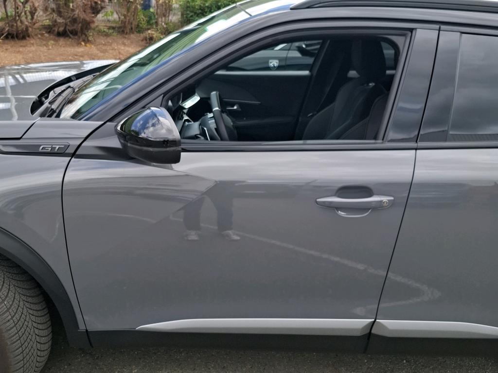Peugeot 2008 Hybrid 145 e-DCS6 GT 2025