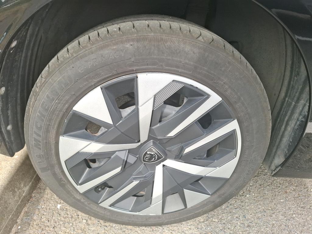 Peugeot 208 PureTech 100 S&S BVM6 Active 2024