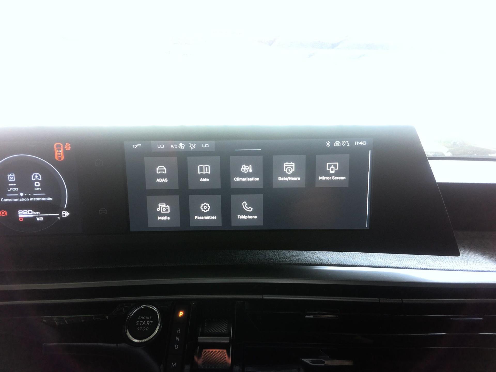 Peugeot 3008 Hybrid 145 e-DCS6 Allure 2025