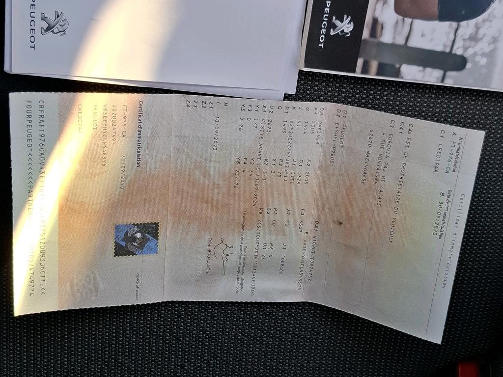 Peugeot PARTNER FOURGON STANDARD 650 KG BLUEHDI 100 S&S BVM5 PREMIUM 2020