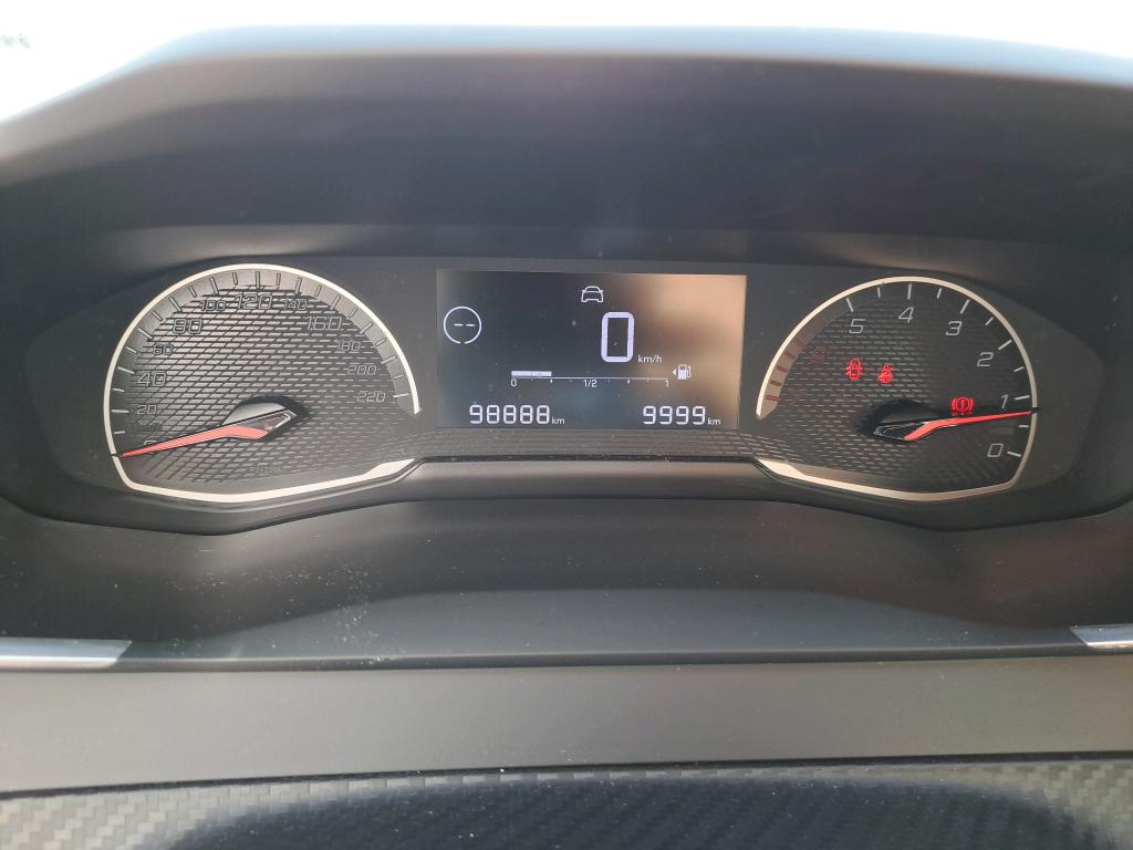 Peugeot 208 BLUEHDI 100 S&S BVM6 PREMIUM PACK 2021