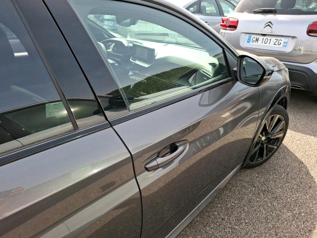 Peugeot 208 PureTech 100 S&S BVM6 GT Pack 2022