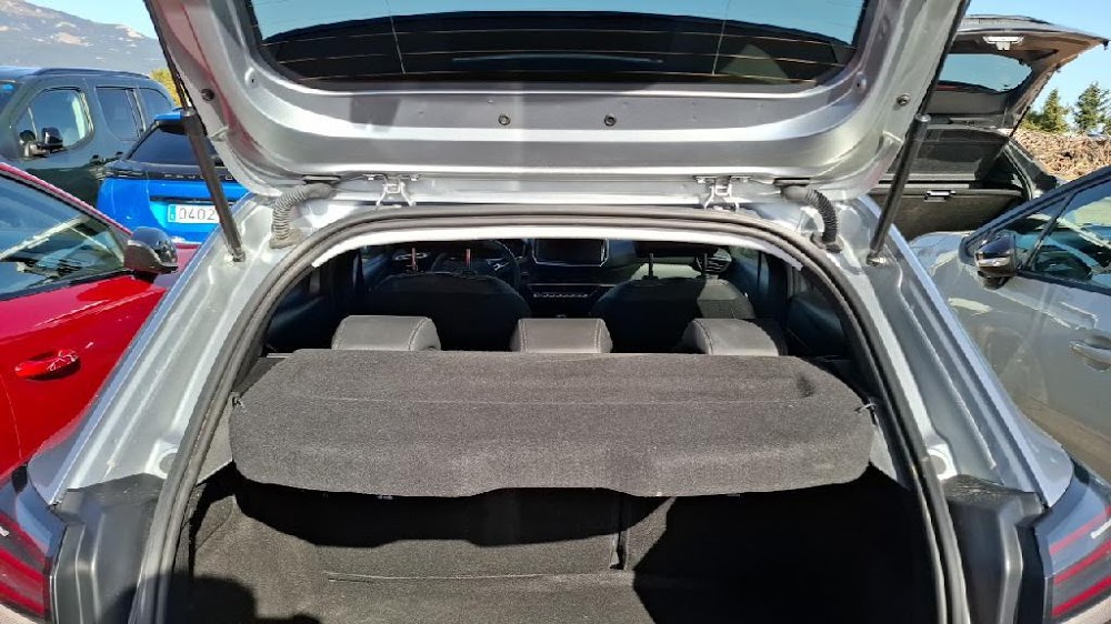 Foto Peugeot 208 5