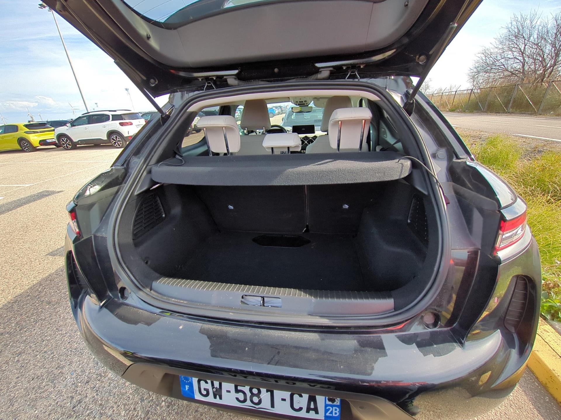 DS DS 3 PureTech 130 EAT8 Esprit de Voyage 2024