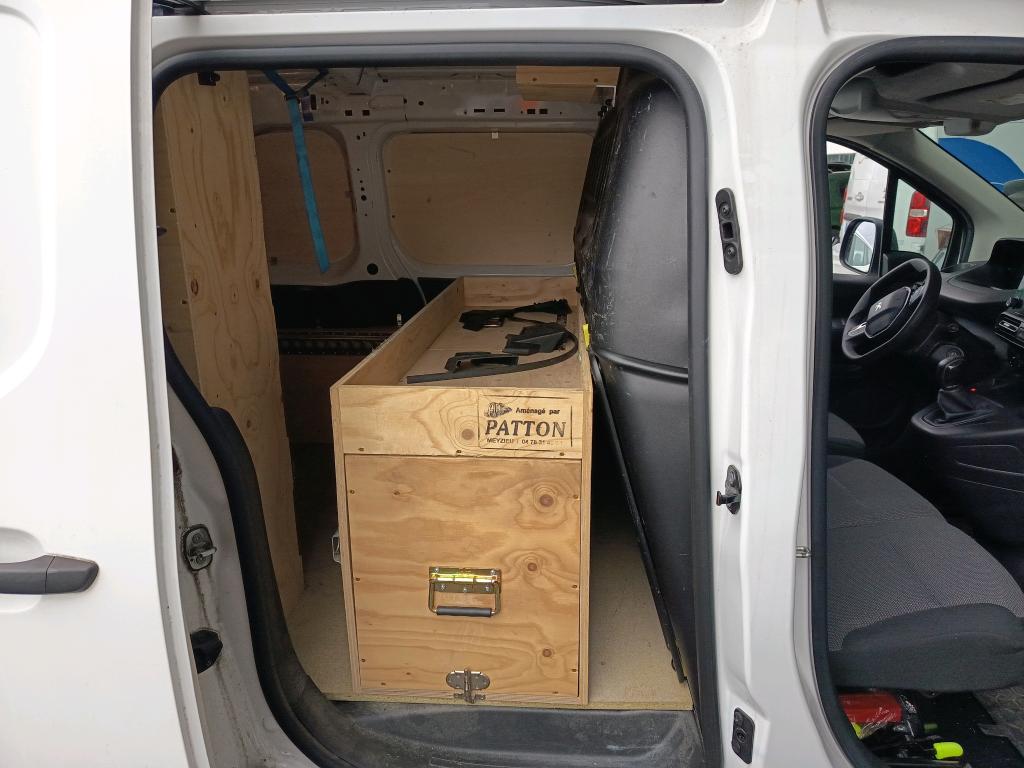 Peugeot PARTNER FOURGON STANDARD 1000 KG BLUEHDI 100 S&S BVM5 ASPHALT 2019