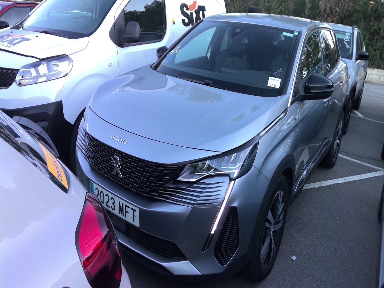 Foto Peugeot 3008 Hybrid 2