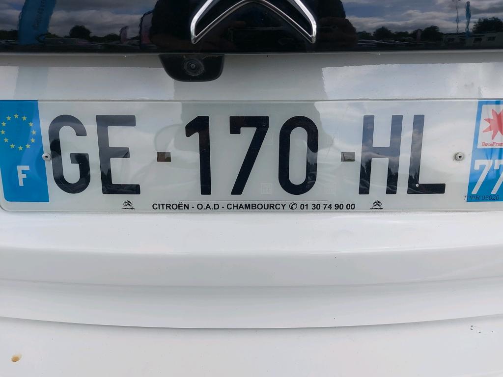 Citroen C4 SOCIETE BLUEHDI 130 S&S EAT8 FEEL NAV BUSINESS R 2022