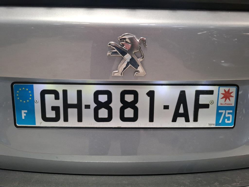 Peugeot 2008 PureTech 100 S&S BVM6 Active 2022