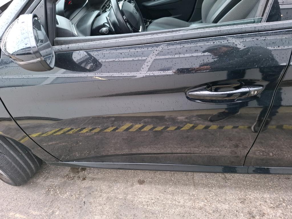 Peugeot 208 PureTech 100 S&S EAT8 Allure 2021