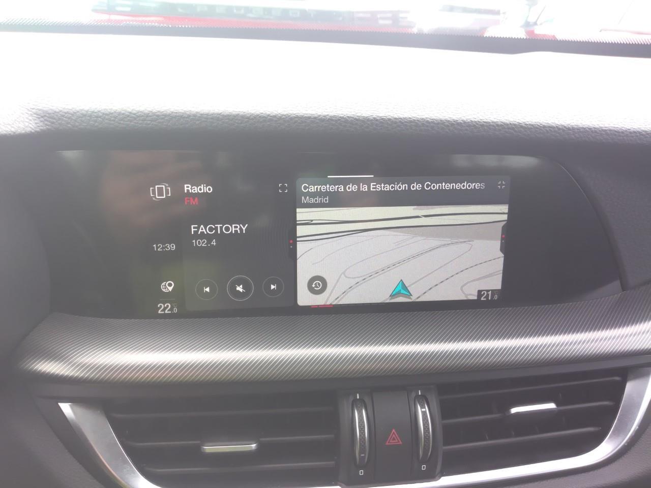 Foto Alfa Romeo Stelvio 15