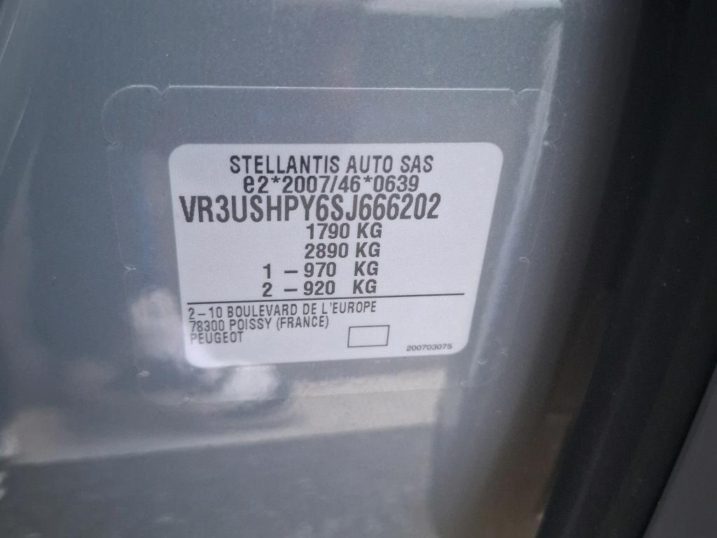 Peugeot 2008 Hybrid 145 ch e-DCS6 GT 2025