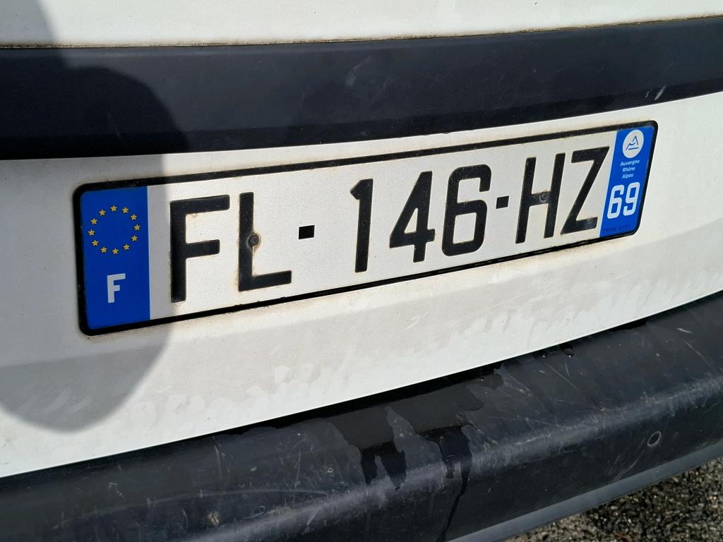 Peugeot PARTNER FOURGON STANDARD 650 KG BLUEHDI 100 S&S BVM5 PREMIUM 2019