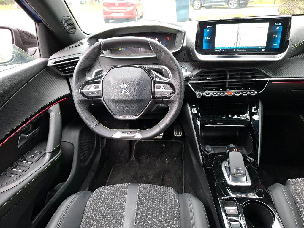 Peugeot 2008 PureTech 155 S&S EAT8 GT 2021