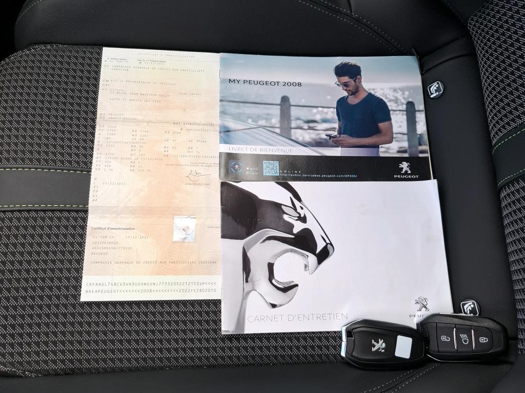 Peugeot 2008 PureTech 130 S&S EAT8 GT 2022