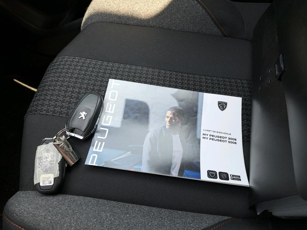 Peugeot 5008 BlueHDi 130ch S&S EAT8 Active Pack 2022