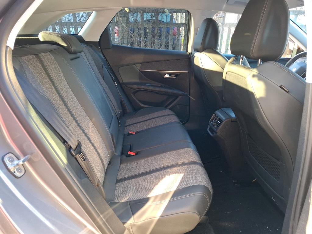 Peugeot 3008 Puretech 130ch S&S EAT8 Allure 2020