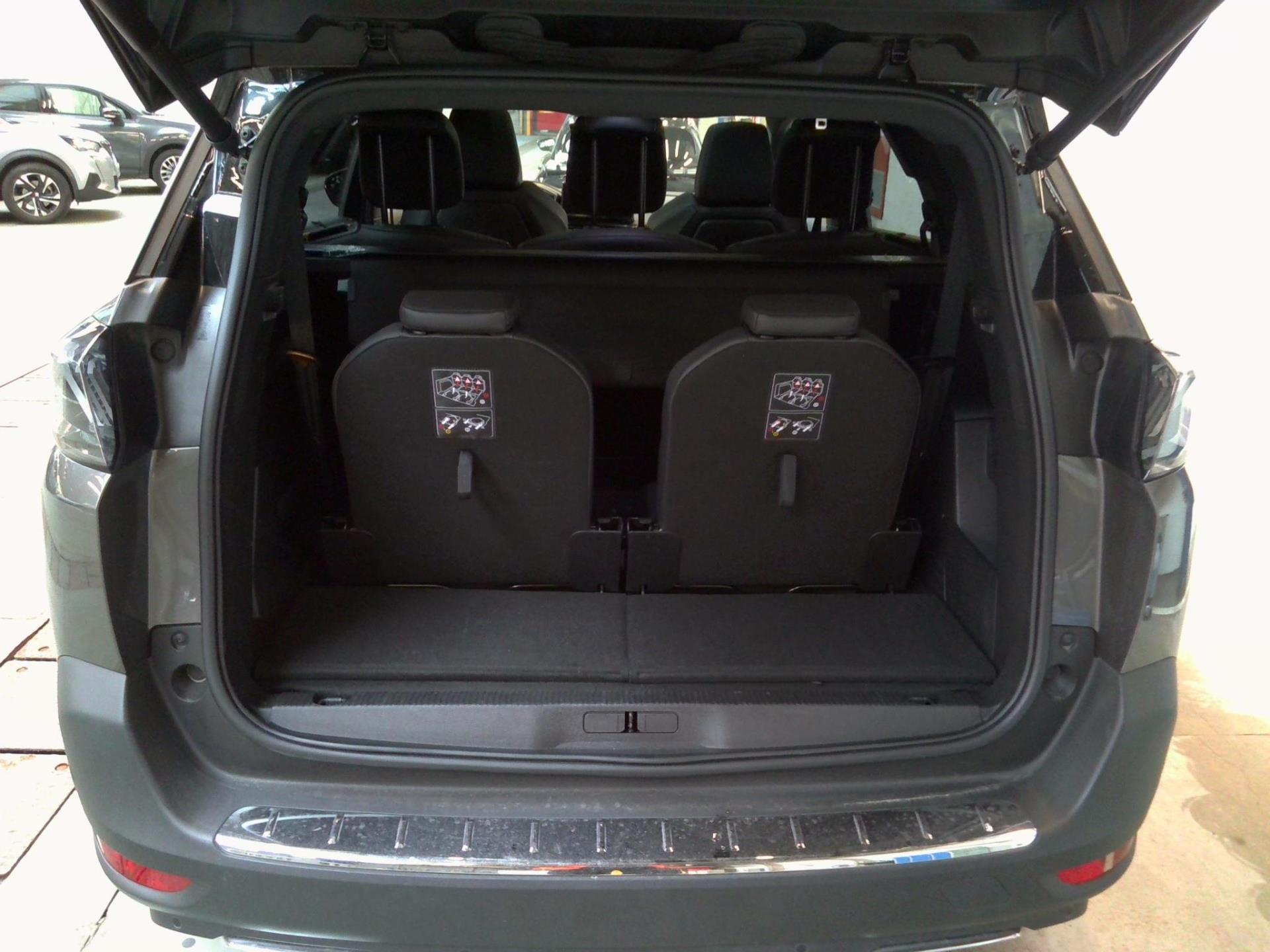 Peugeot 5008 PureTech 130ch S&S BVM6 GT 2023