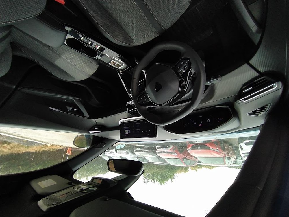 Foto Peugeot 2008 13