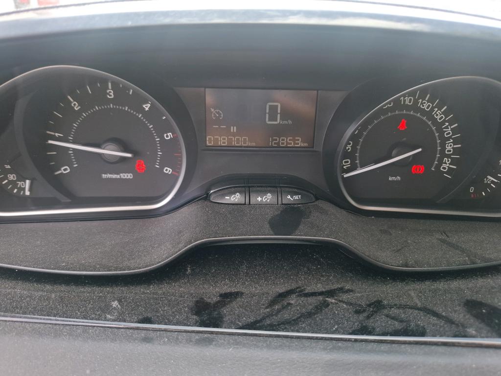 Peugeot 208 AFFAIRE BLUEHDI 100 S&S BVM5 PREMIUM PACK 2020
