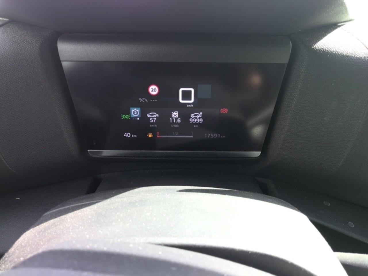 Foto Citroën C4 X 5
