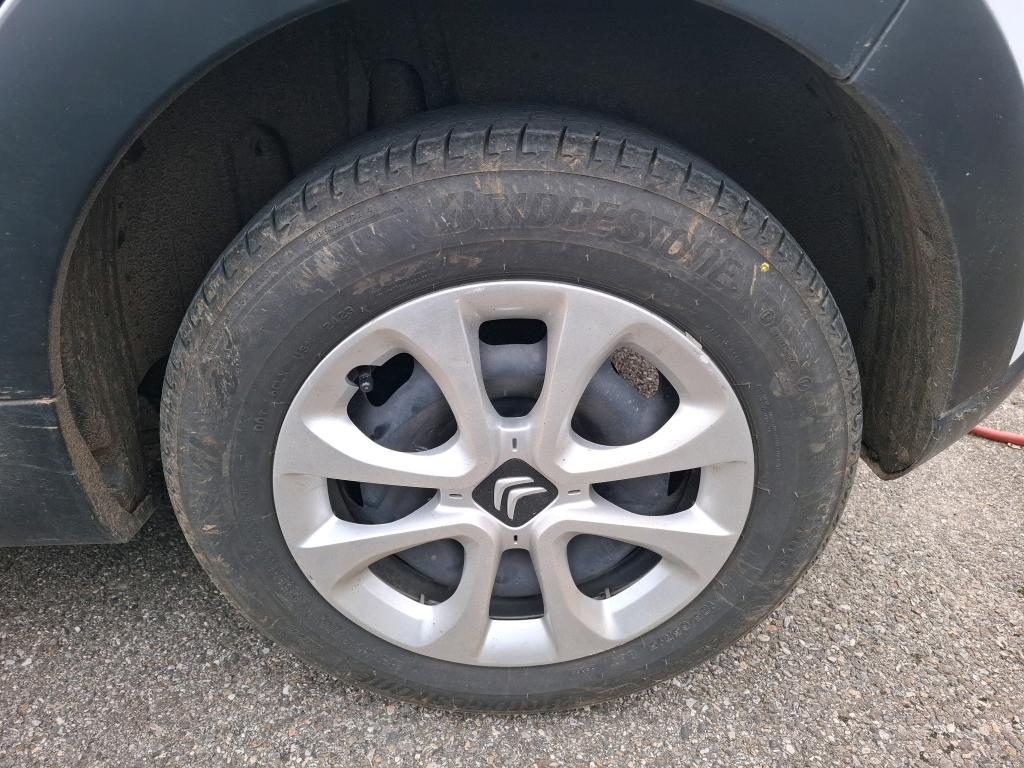 Citroen C3 PureTech 83 ch BVM5 You 2024