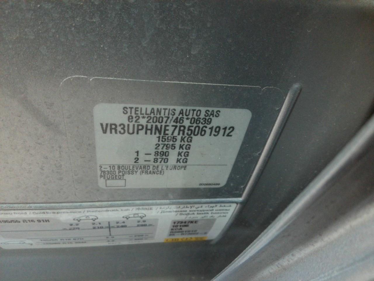 Foto Peugeot 208 6