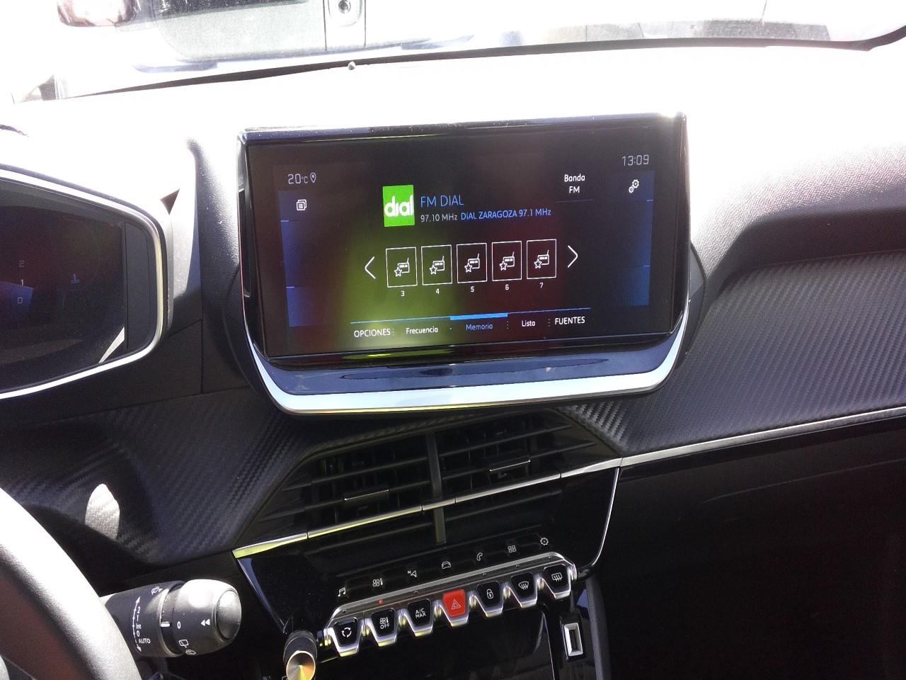 Foto Peugeot 208 7