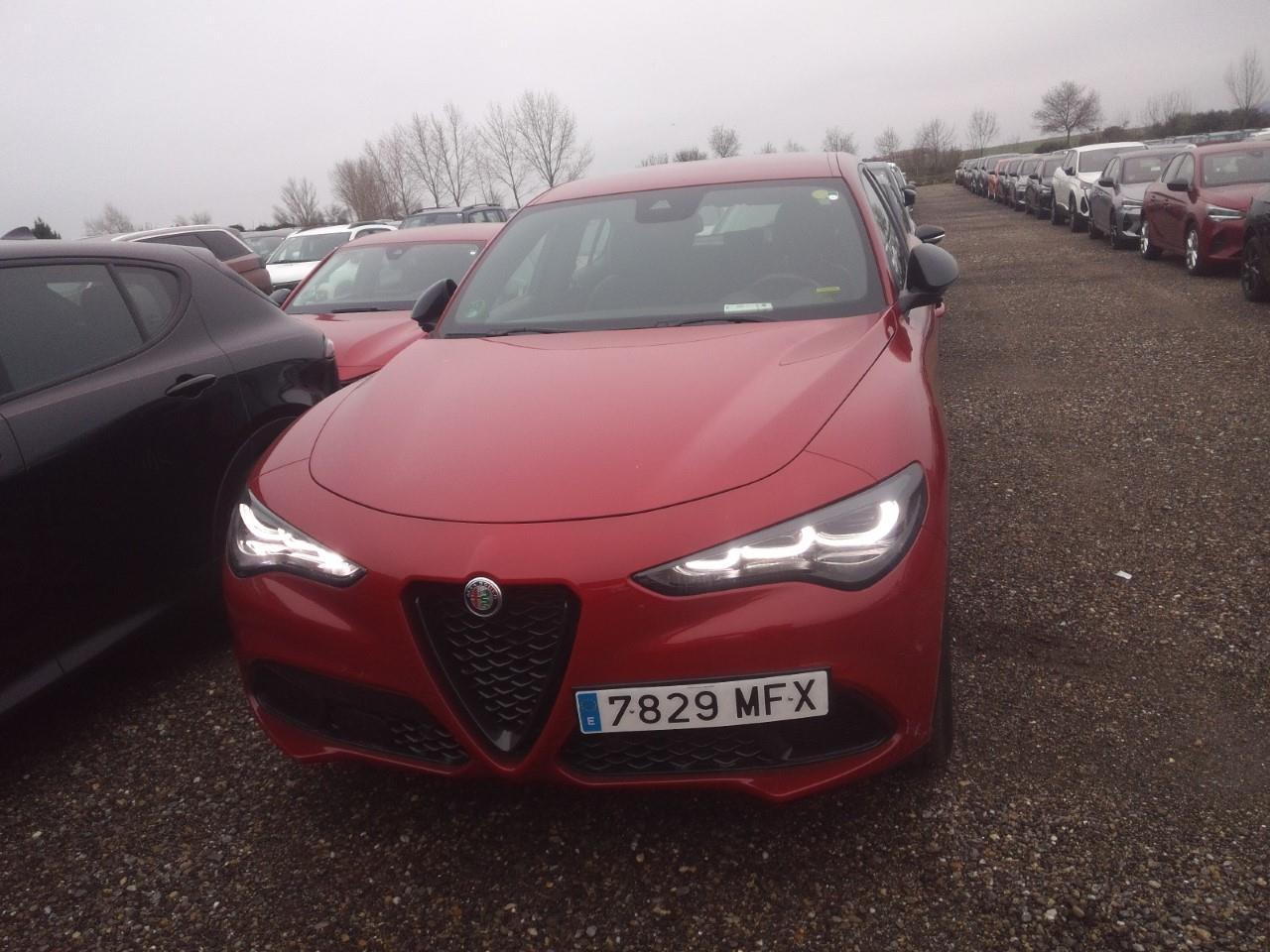 Foto Alfa Romeo Stelvio 6