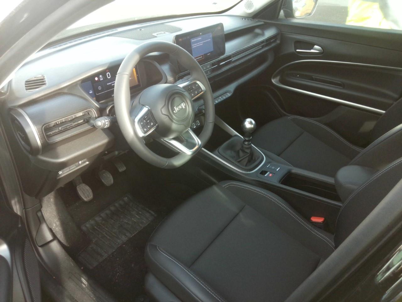 Foto Jeep AVENGER 6