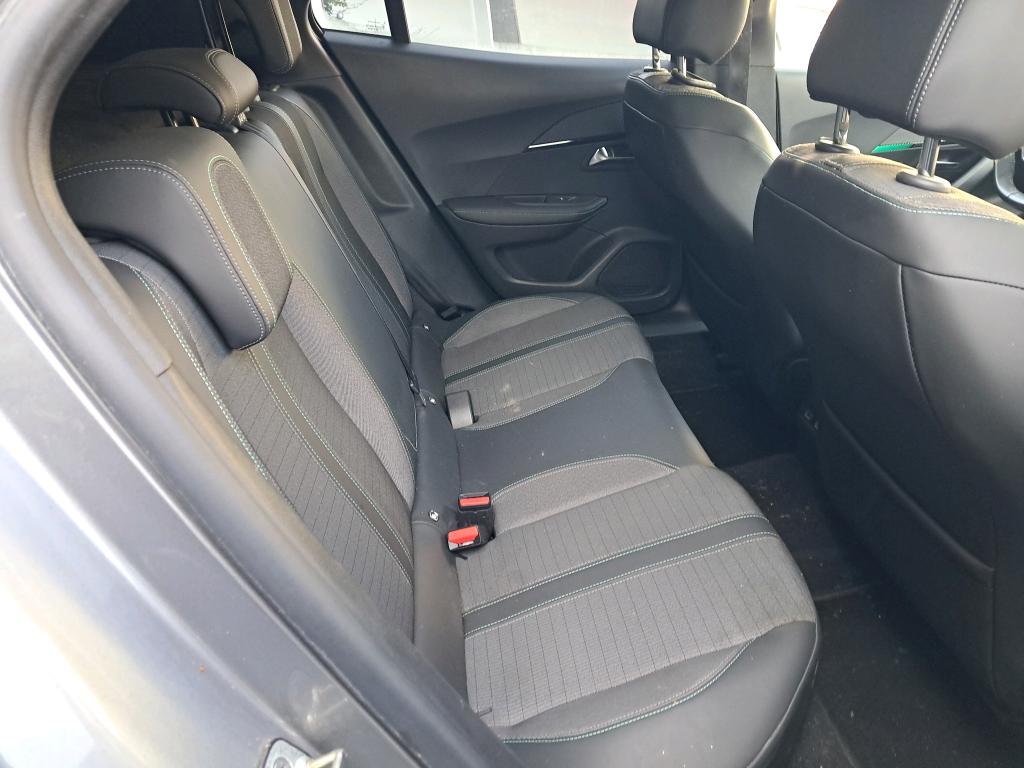 Peugeot 2008 BlueHDi 130 S&S EAT8 Allure 2021