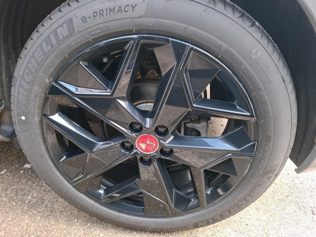 DS DS 4 PureTech 130 EAT8 Performance Line+ 2024