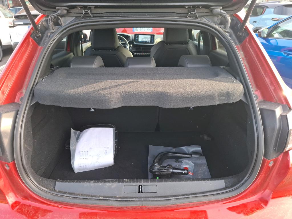Peugeot 208 PureTech 130 S&S EAT8 GT Pack 2022