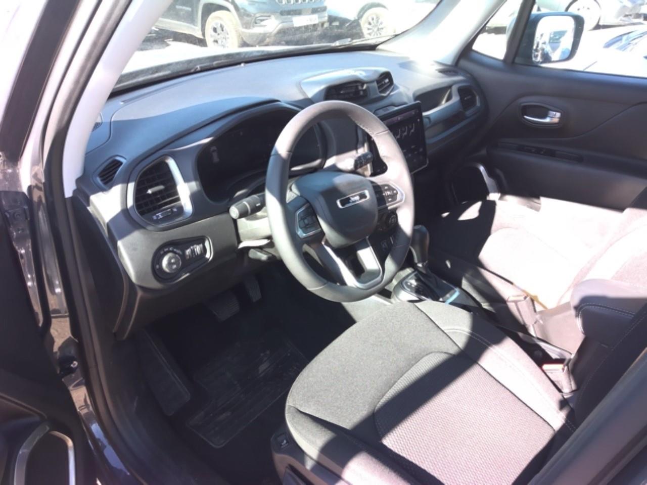 Foto Jeep Renegade 3