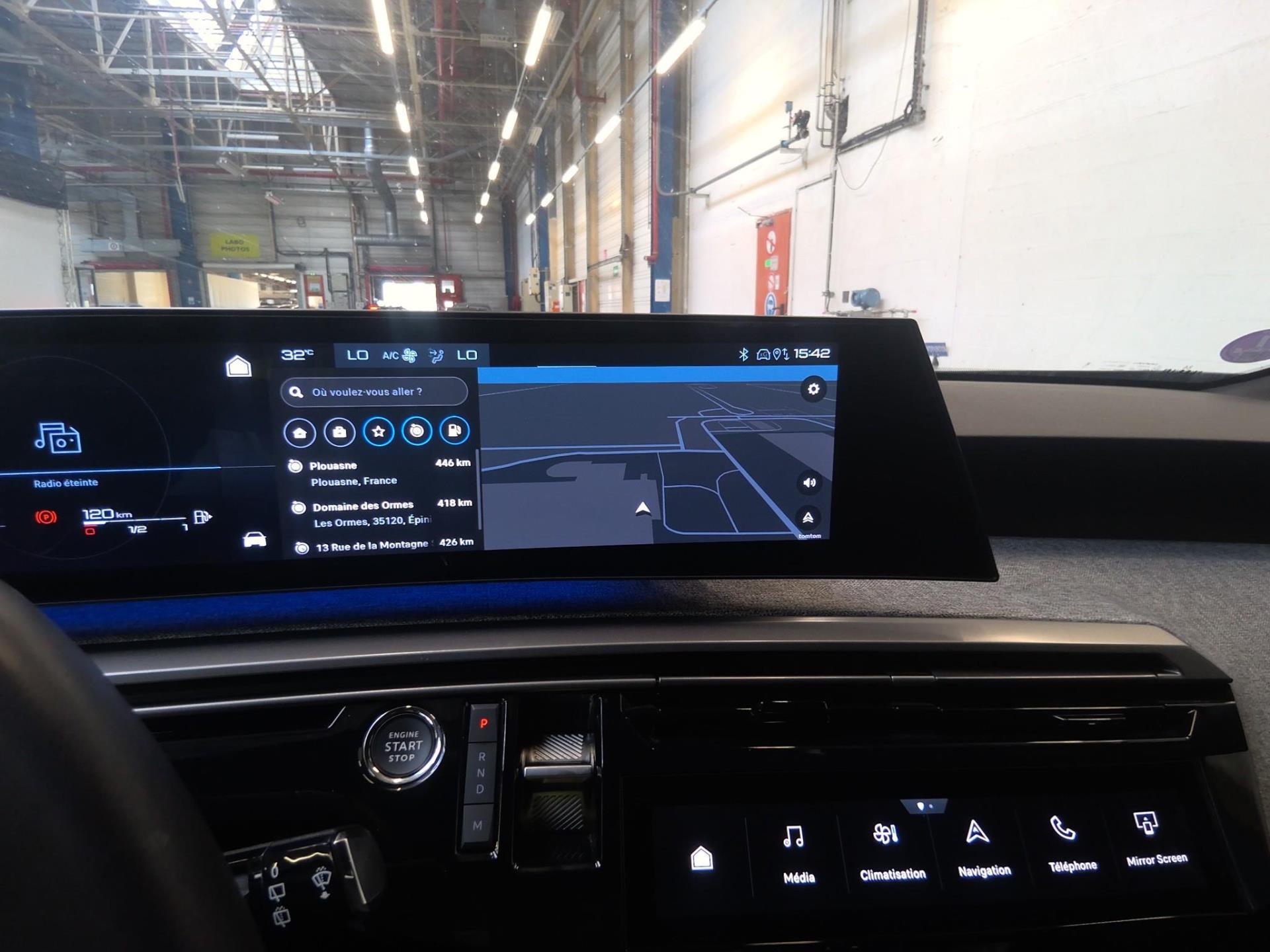 Peugeot 5008 Hybrid 136 e-DCS6 Allure 2024