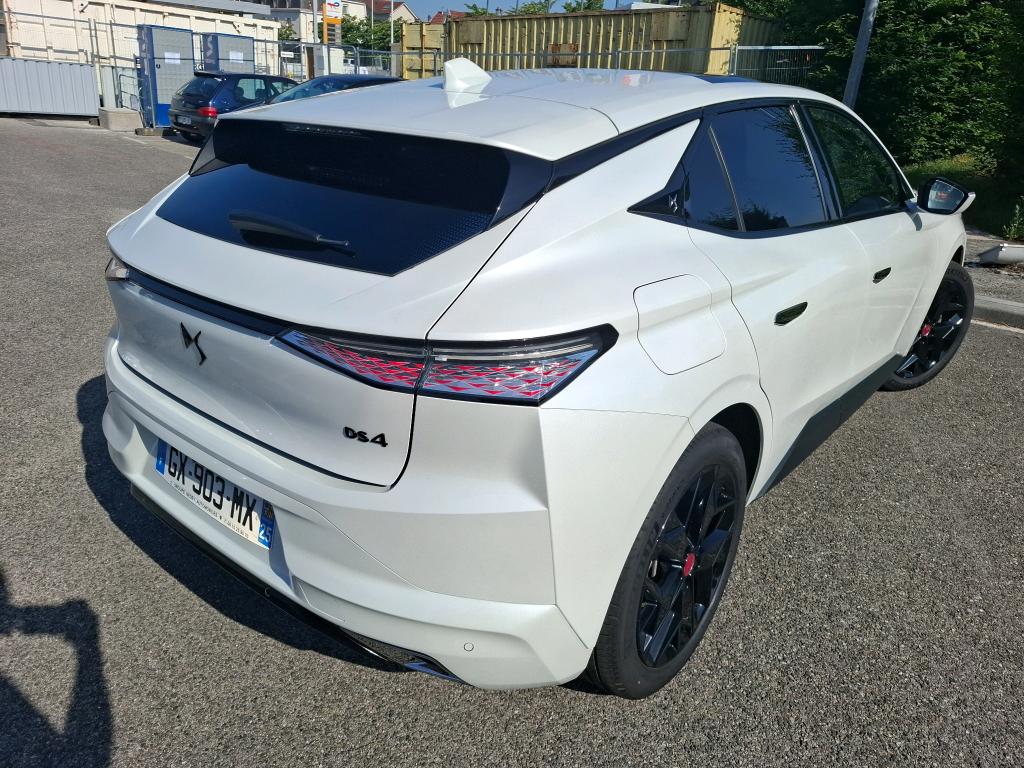 DS DS 4 BlueHDi 130 EAT8 Performance Line 2024