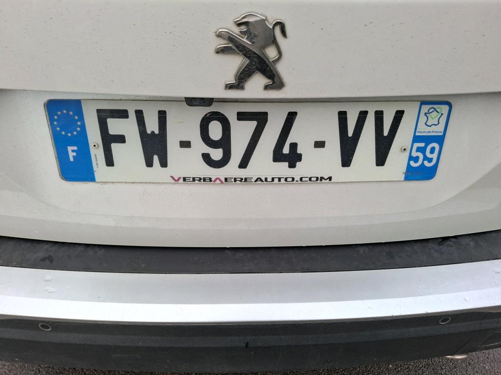 Peugeot 2008 II