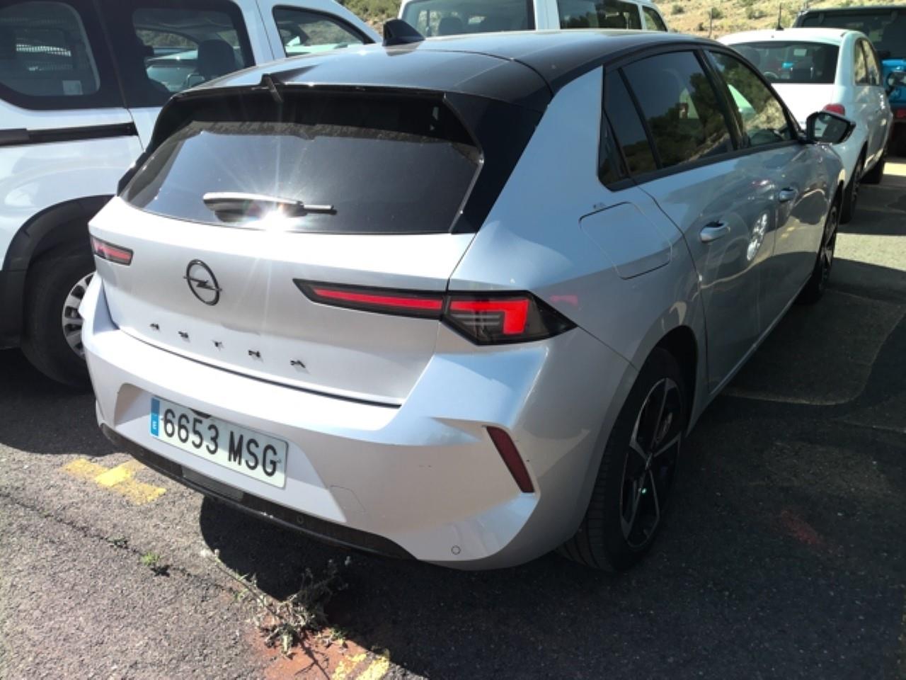 Foto Opel Astra 8