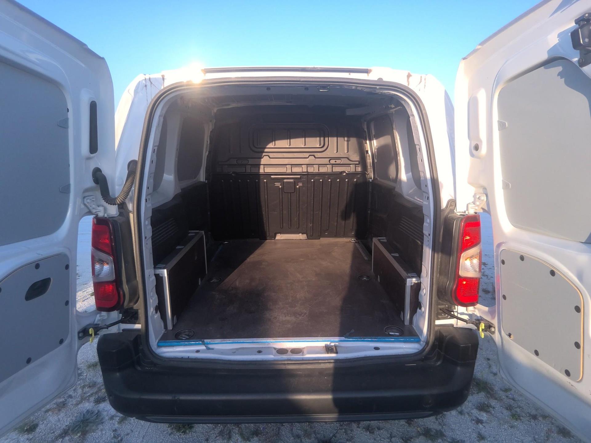 Opel COMBO CARGO M 650 KG BLUEHDI 130 S&S BVM6  2024