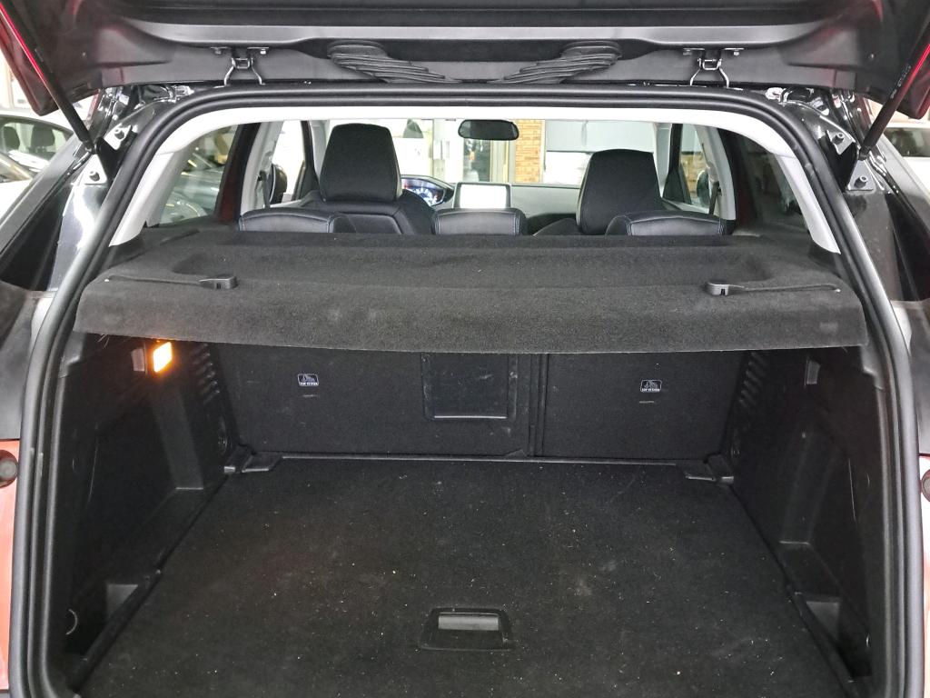 Peugeot 3008 Puretech 130ch S&S EAT8 Crossway 2018