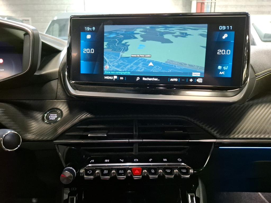 Peugeot 2008 PureTech 130 S&S EAT8 GT 2022